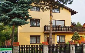 Apartamenty pokoje INA